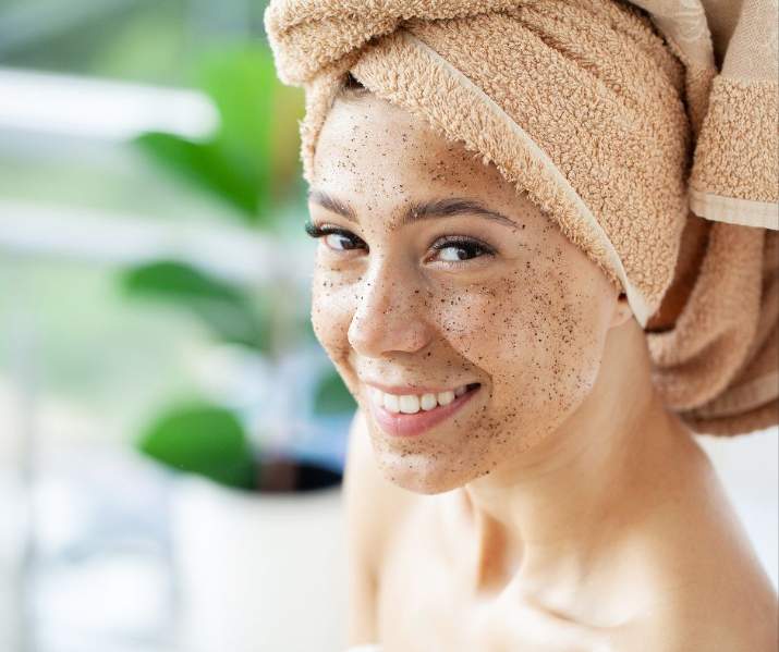 Exfoliación corporal y humectación (50 min) Thumbnail