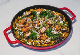 ARROZ MELOSO DE TRUTO DE POLLO Y LONGANIZAS Thumbnail
