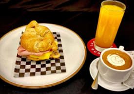 Barros Jarpa + Café Thumbnail