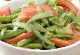 Ensalada de porotos verdes y tomate Thumbnail