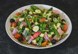 ENSALADA DE ATÚN CONFITADO Thumbnail