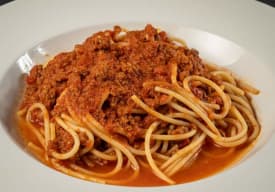 Spaghetti o Fetuccini Boloñesa Thumbnail