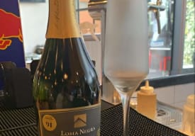 Espumante Loma Negra Extra Brut Thumbnail