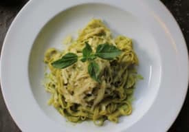 Fettuccini al Pesto Thumbnail
