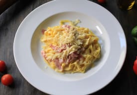 Fettuccini Alfredo Thumbnail