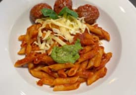 Penne Con Polpette Thumbnail