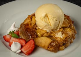 Tatín de Manzana con Helado de Vainilla Thumbnail