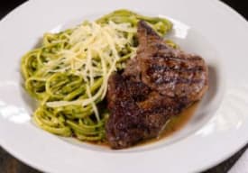 Costata Di Manzo Con Linguini Al Pesto Thumbnail