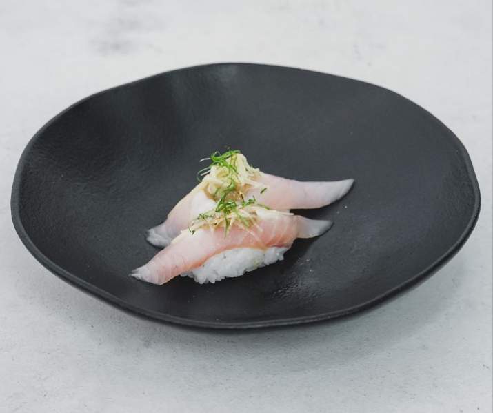 NIGIRI DE PESCA DEL DIA CON MANTEQUILLA DE TRUFA Thumbnail