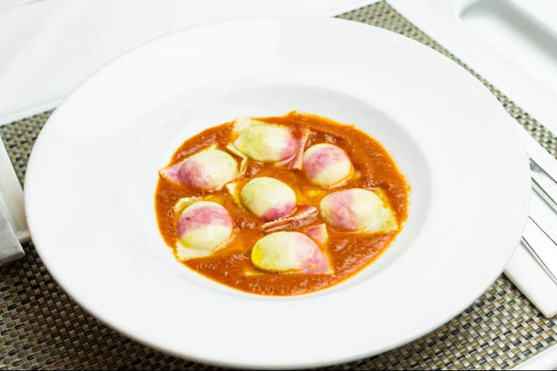 RAVIOLON DE JAMON SERRANO Y ALCACHOFA Thumbnail