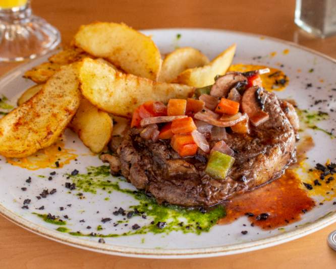 Menu Beef Bourguignon Thumbnail