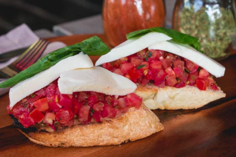 Bruschetta Fior Di Latte Thumbnail