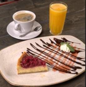 Cheesecake con  Café o Té y Jugo de Naranja Thumbnail