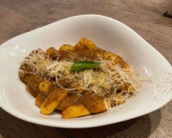Gnocchi Bolognese Thumbnail