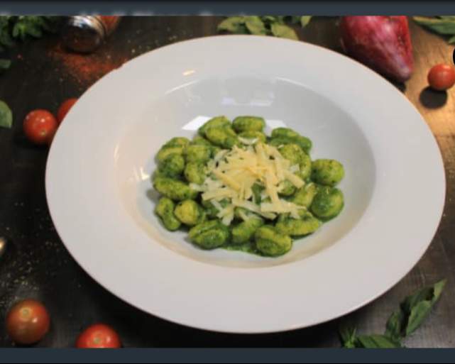 Gnocchi  al Pesto Thumbnail