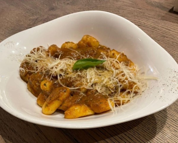 Gnocchi Pomodoro Pesto Thumbnail