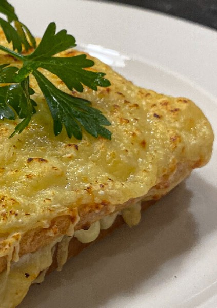 Sandwich de Jamón & Queso (Croque-Monsieur) Thumbnail