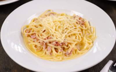 Linguini Carbonara Thumbnail