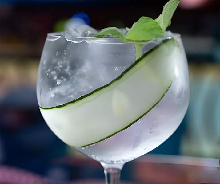 Lucky Gin & Tonic Thumbnail