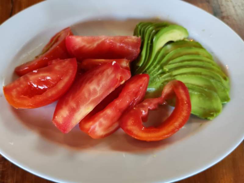 Ensalada Tomate y Palta Thumbnail