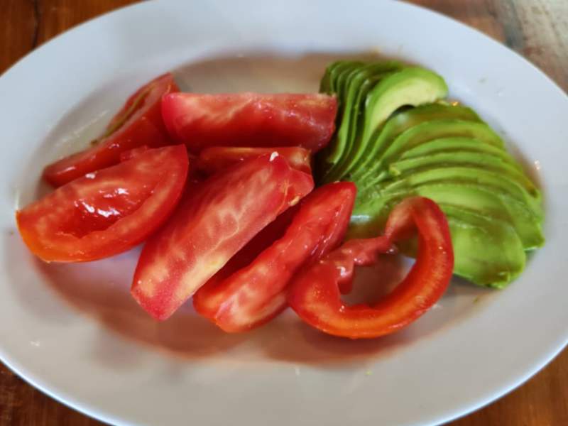 Ensalada Palta Tomate Thumbnail
