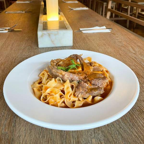 Osobuco Y Tagliatelle Salvia Thumbnail