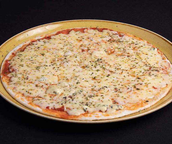 Pizza 4 Quesos Thumbnail