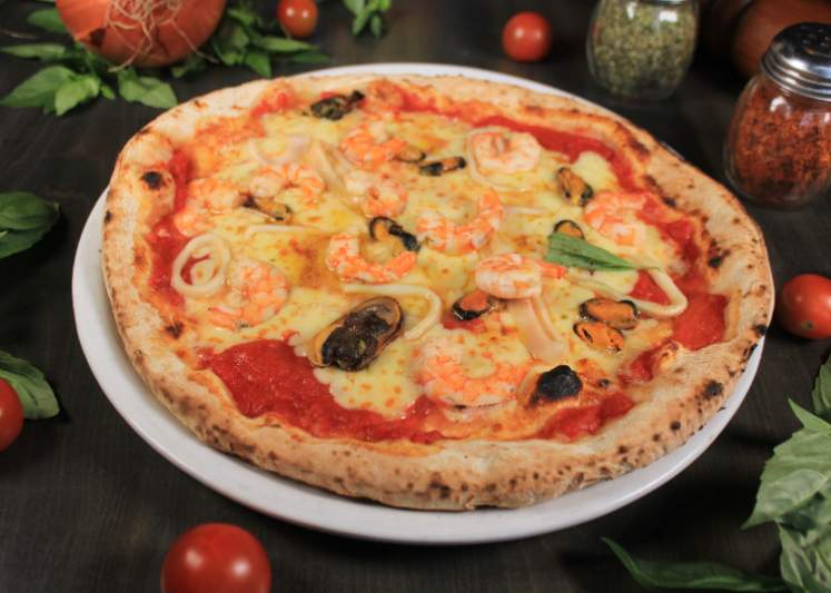 Frutti Di Mare Pizza Thumbnail