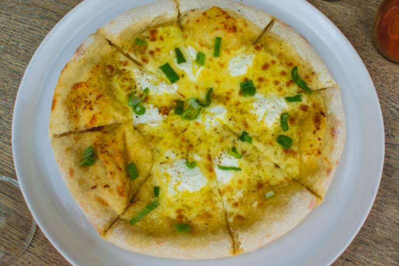 Pizza Ricotta All Aglio Thumbnail