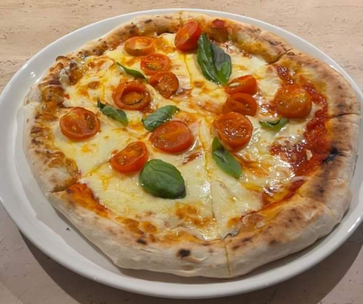 Pizza Margarita Thumbnail