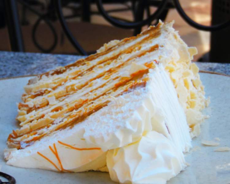 Torta Pompadour Platano