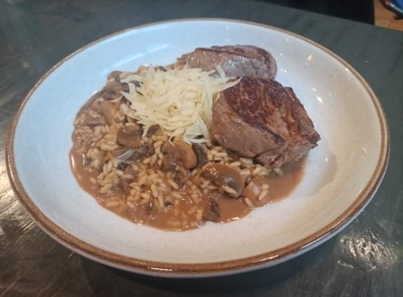 Risotto Al Funghi Con Filetto Thumbnail