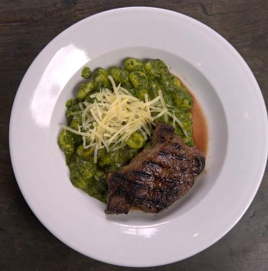 Costata Con Gnocchi Al Pesto