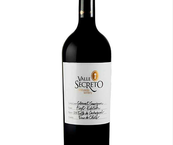 Valle Secreto, First Edition. Valle del Cachapoal. Thumbnail