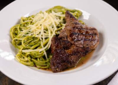 Costata Di Manzo Con Linguini Al Pesto Thumbnail